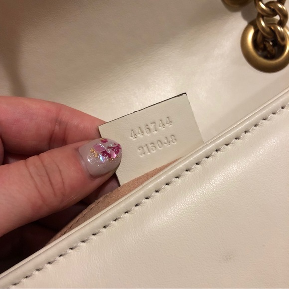 Mini Gucci Marmont Matelassé Leather Shoulder Bag - Picture 4 of 8